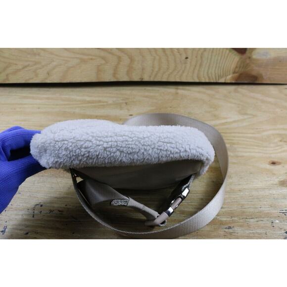 Lululemon Belt Bag Everywhere Fleece Natural Sherpa Fanny Pack Crossbody - Picture 6 of 10